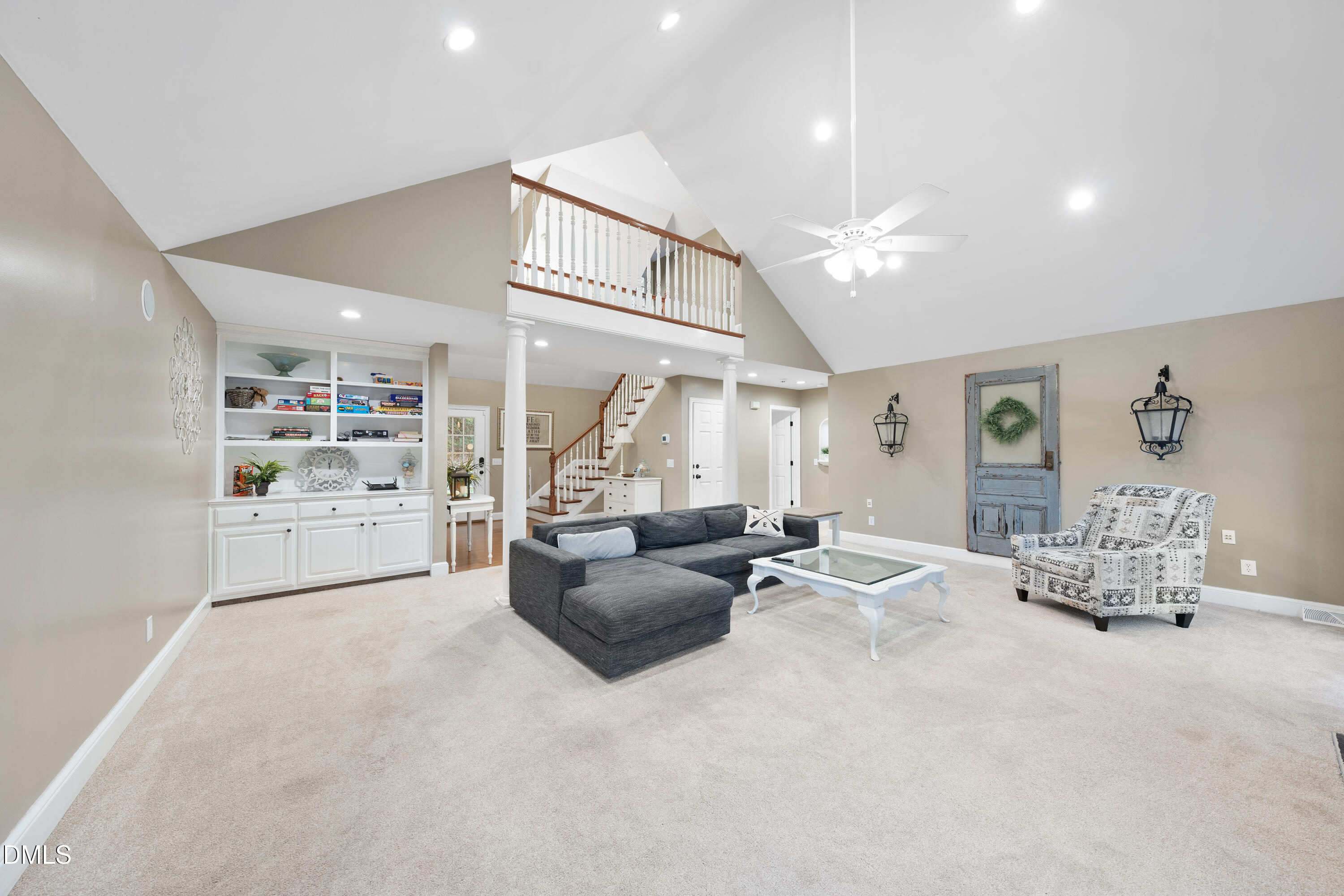 1121 Osmond Road Leasburg, NC 27291 - Photo 8 of 39 a living room with furniture