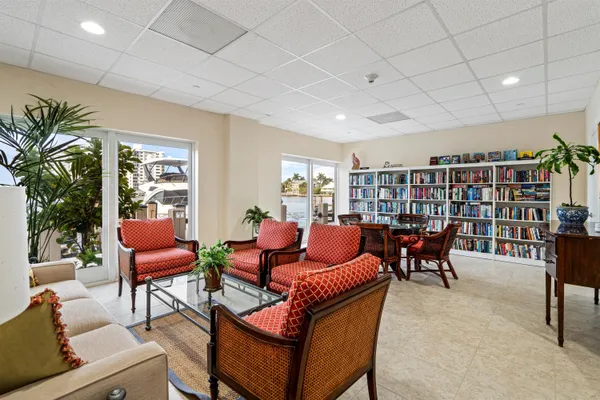 $1,299,000 | 400 Seasage Drive, Unit 1101, Delray Beach, FL 33483