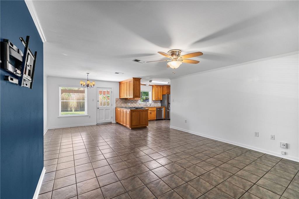 10067 Buttercup Drive Baton Rouge, LA 70809 - Photo 3 of 21