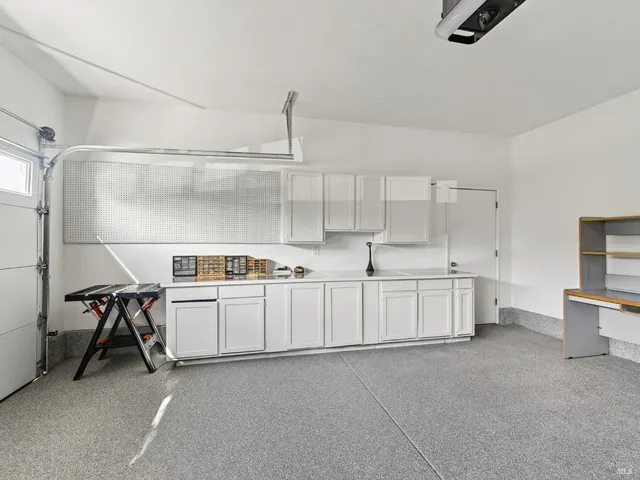 $829,000 | 330 Orchard Street, Healdsburg, CA 95448