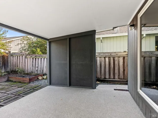 $829,000 | 330 Orchard Street, Healdsburg, CA 95448