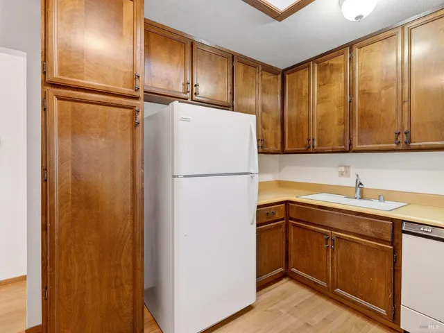 $829,000 | 330 Orchard Street, Healdsburg, CA 95448