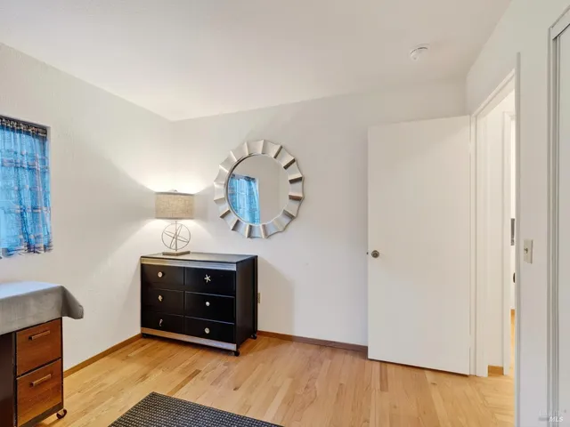 $829,000 | 330 Orchard Street, Healdsburg, CA 95448