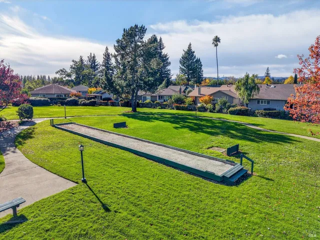 $829,000 | 330 Orchard Street, Healdsburg, CA 95448