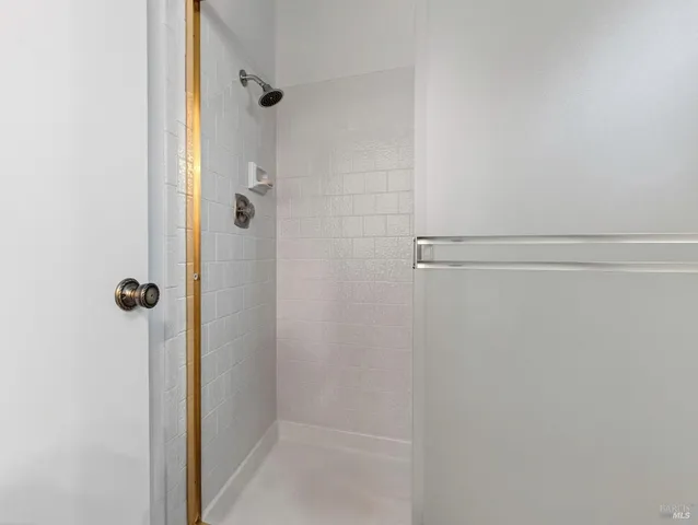 $829,000 | 330 Orchard Street, Healdsburg, CA 95448