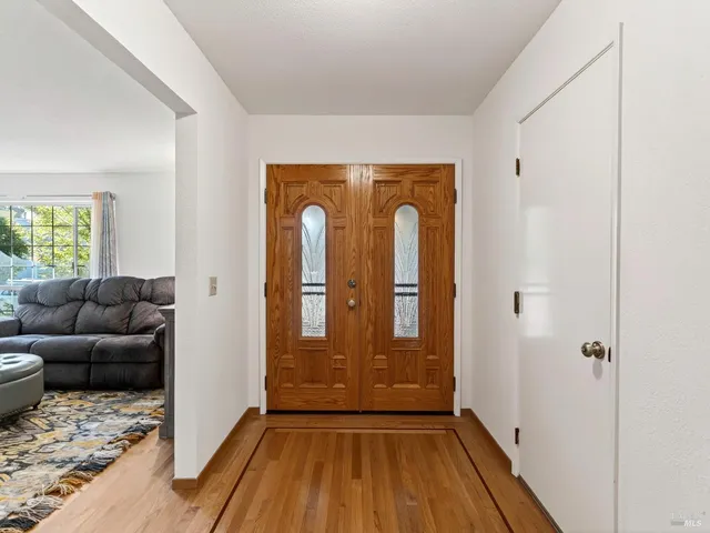 $829,000 | 330 Orchard Street, Healdsburg, CA 95448