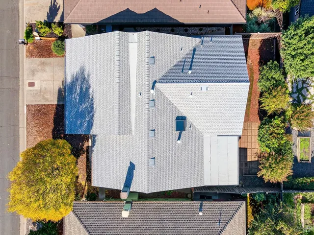 $829,000 | 330 Orchard Street, Healdsburg, CA 95448