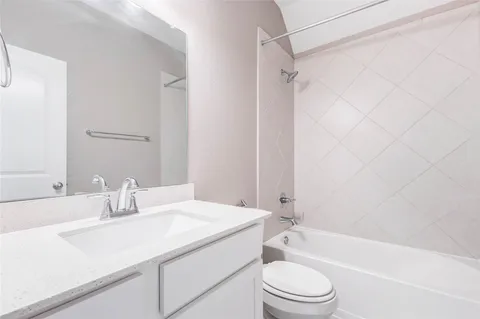 a view of a house with a big yard