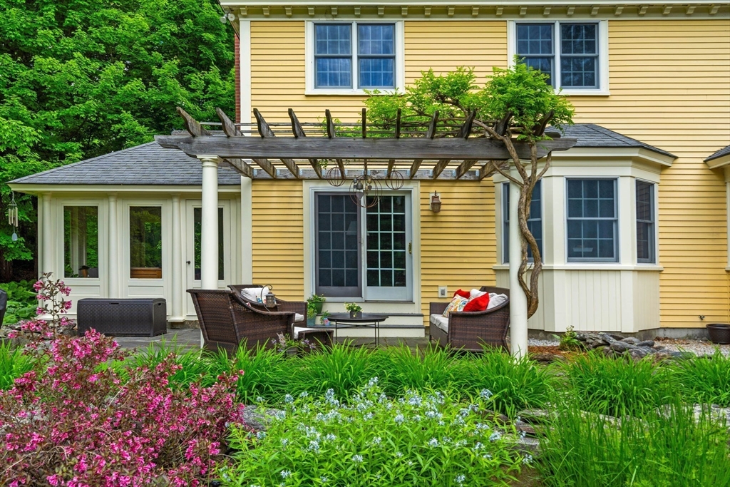 338 Pond Street Dunstable, MA 01827 - Photo 38 of 42 a front view of house with yard