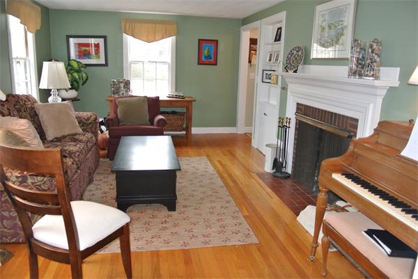 59 Boulder Brook Road Wellesley, MA 02481 - Photo 6 of 11