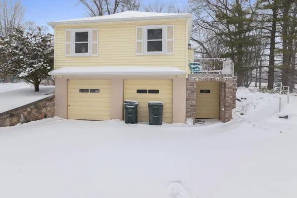 $3,995 | 2740 Judah Road, Lake Orion, MI 48359