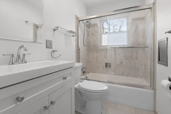 $3,995 | 2740 Judah Road, Lake Orion, MI 48359