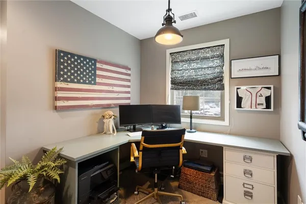 $595,000 | 4900 West 79th Street, Prairie Village, KS 66208