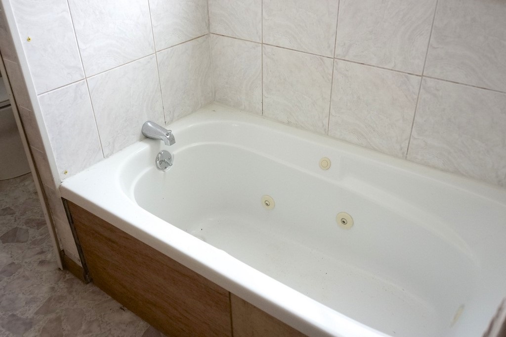 10275 North Rolland Road Lake, MI 48632 - Photo 4 of 30 1809161-3.JPG