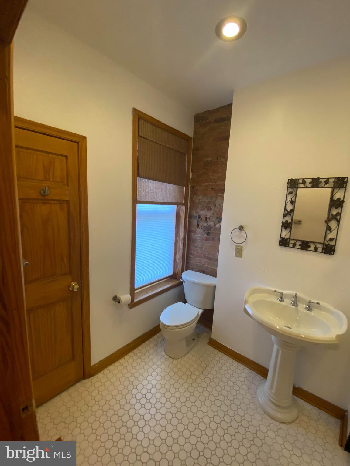 326 Point Street Camden, NJ 08102 - Photo 5 of 23 Gallery Image 5