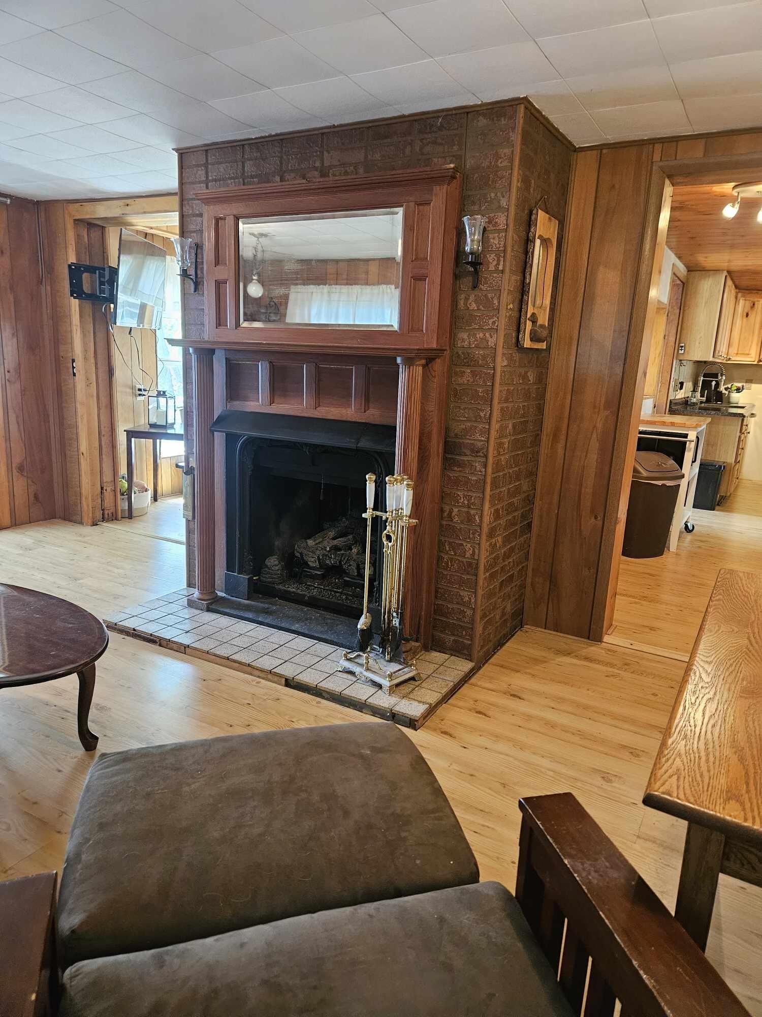 65 Mountain Road Salisbury, VT 05769 - Photo 9 of 38 Gallery Image 9