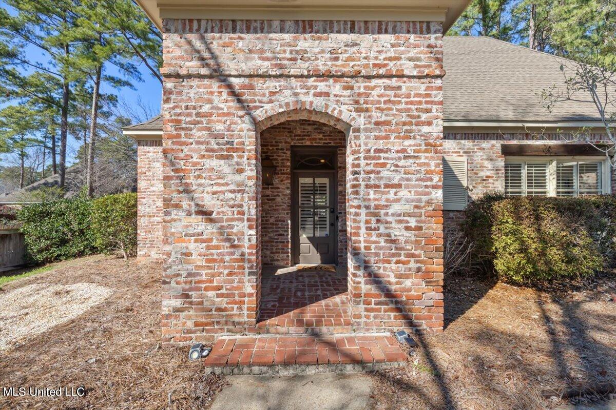 655 Wendover Way Ridgeland, MS 39157 - Photo 4 of 41 04-3HTP5723