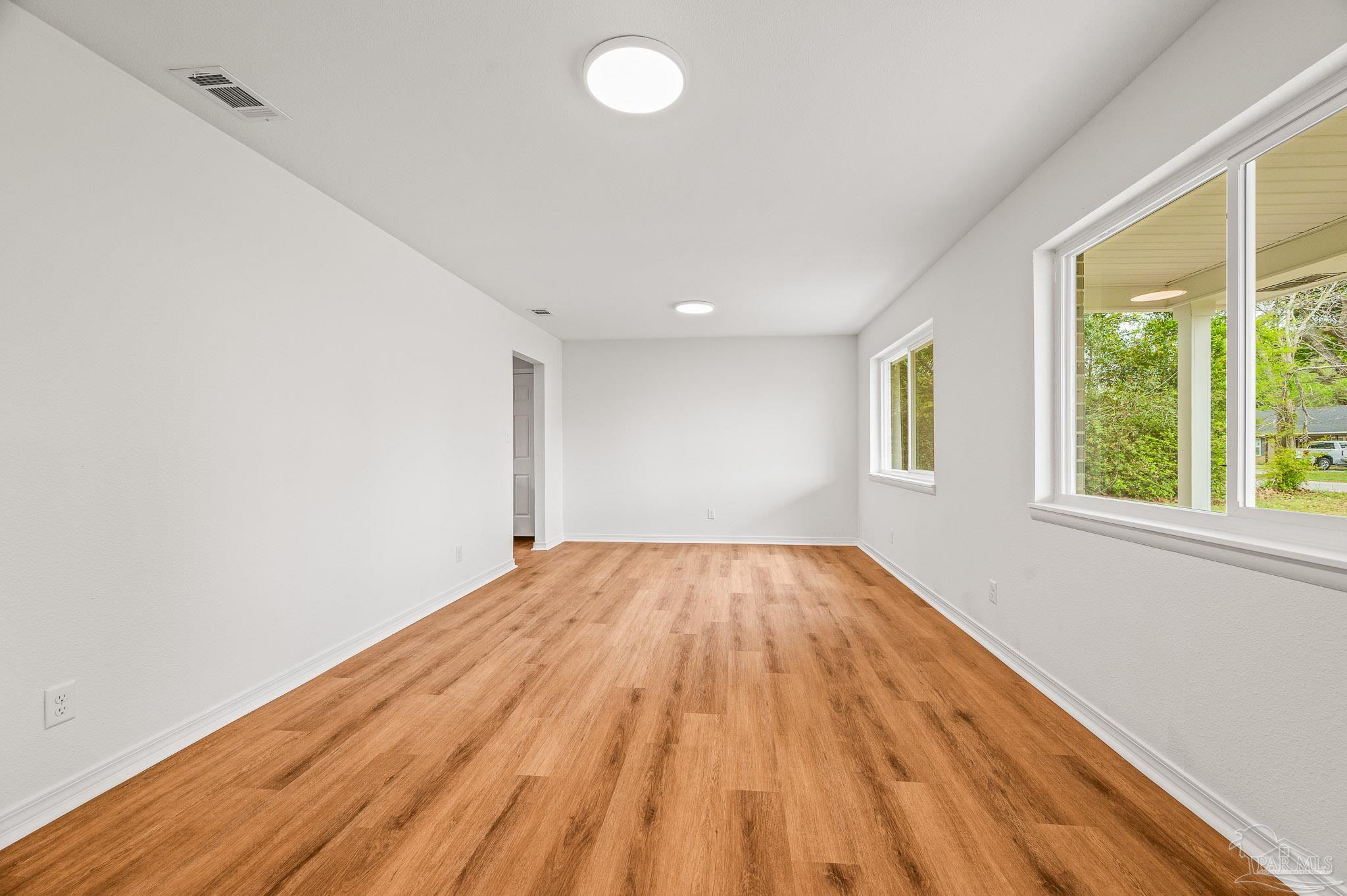 5081 Matthew Road Pace, FL 32571 - Photo 5 of 34