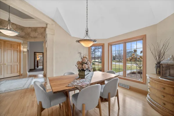 $950,000 | 519 Ponderosa Drive, Hartland, WI 53029