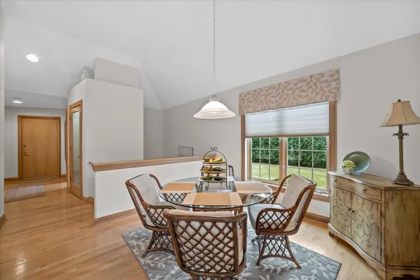 $950,000 | 519 Ponderosa Drive, Hartland, WI 53029