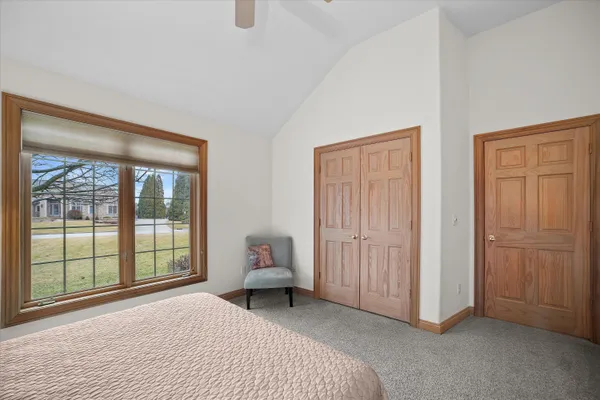 $950,000 | 519 Ponderosa Drive, Hartland, WI 53029