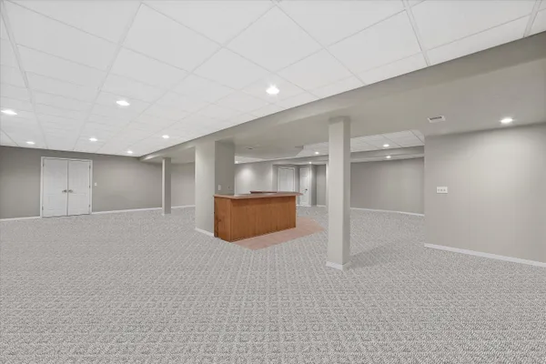 $950,000 | 519 Ponderosa Drive, Hartland, WI 53029