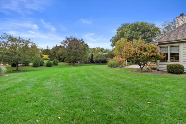 $950,000 | 519 Ponderosa Drive, Hartland, WI 53029