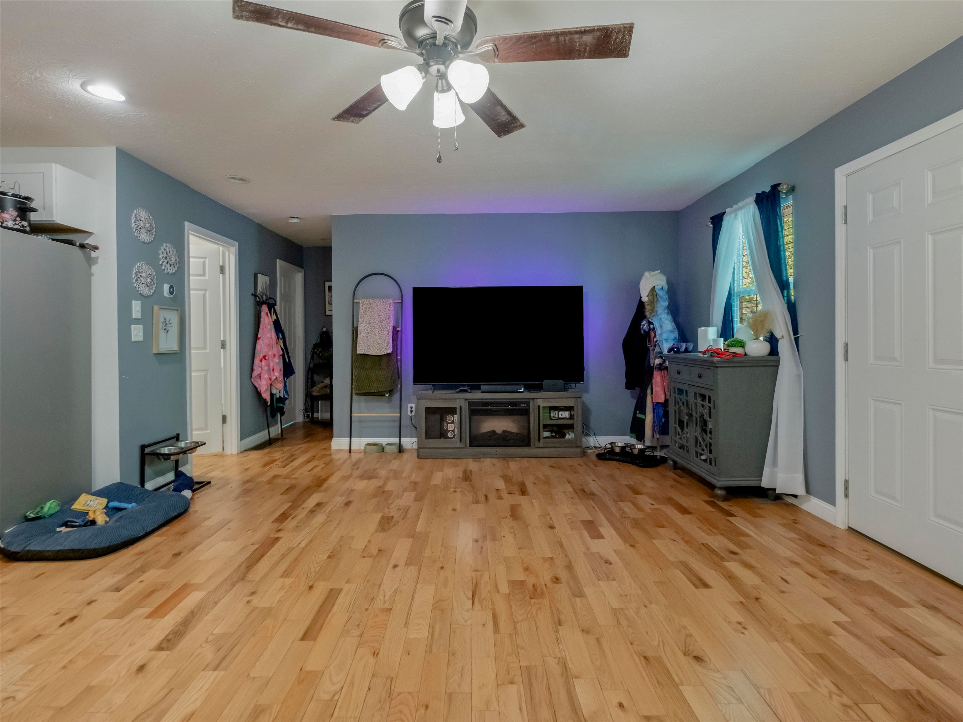 7000 Blue Sulphur Road Ona, WV 25545 - Photo 15 of 32 Gallery Image 15