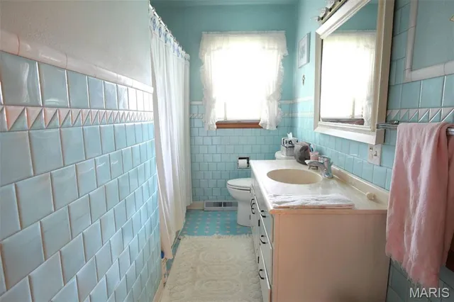 $167,000 | 929 West Jay Street, Vandalia, IL 62471