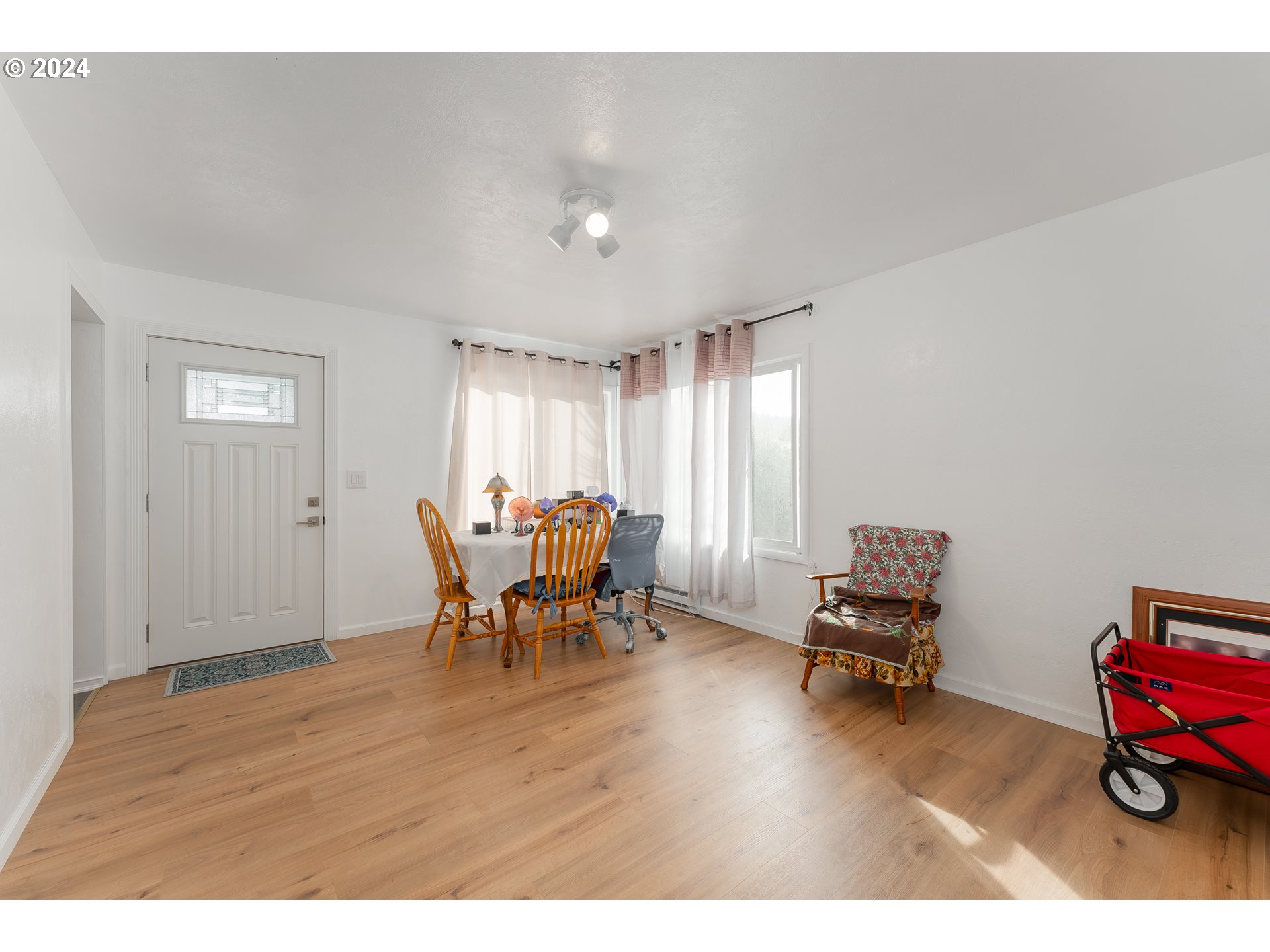 537 West Ballf Street Roseburg, OR 97471 - Photo 22 of 38