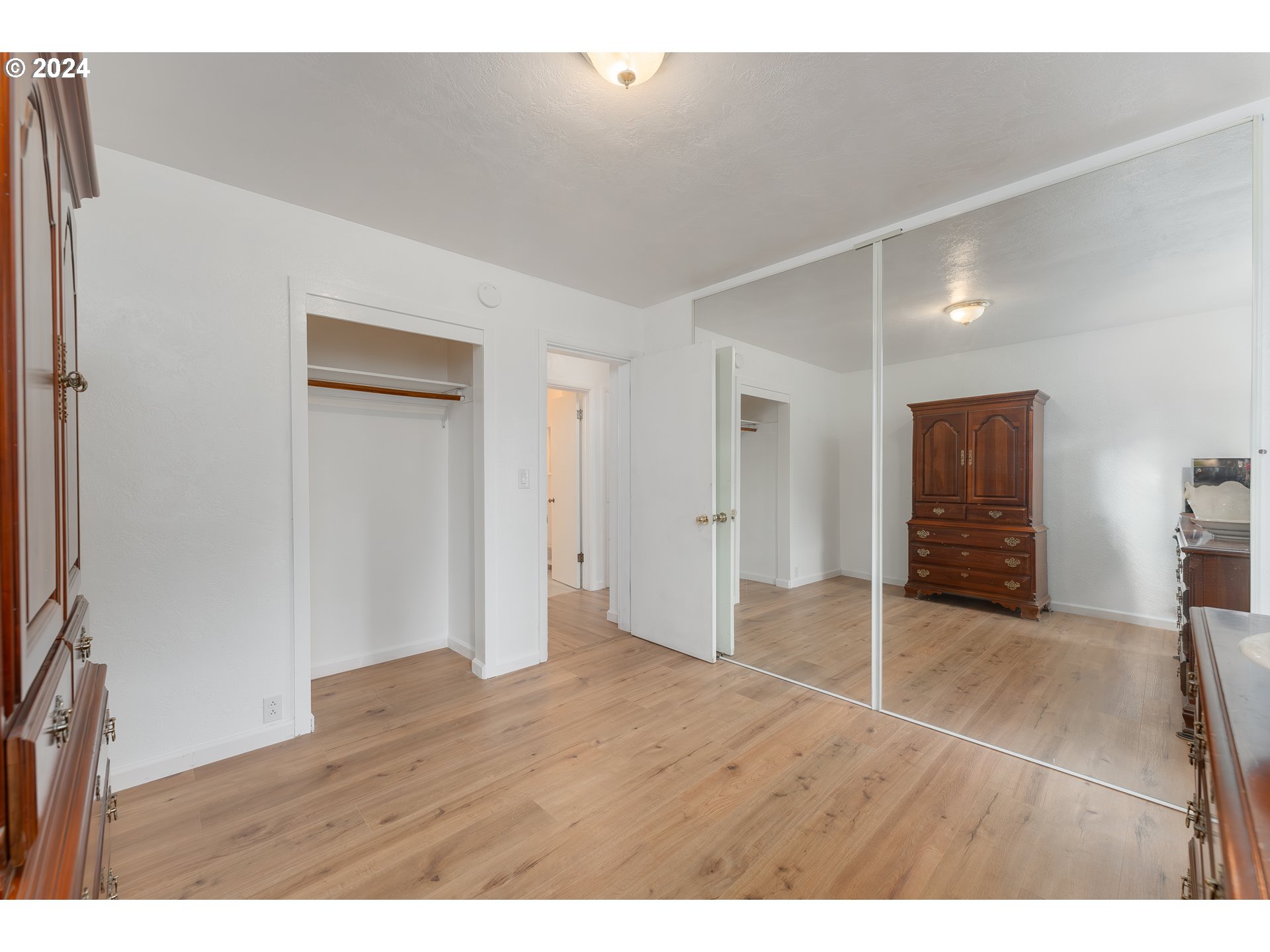 537 West Ballf Street Roseburg, OR 97471 - Photo 29 of 38