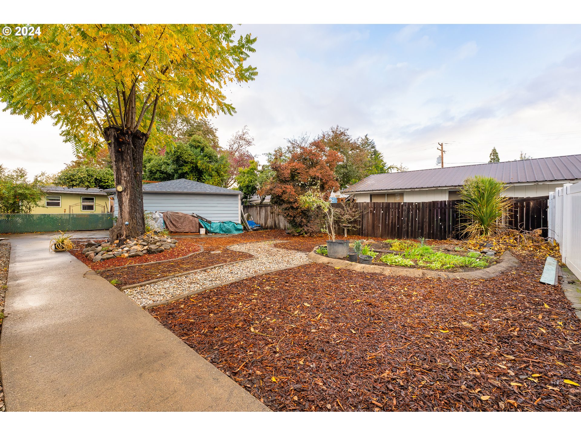 537 West Ballf Street Roseburg, OR 97471 - Photo 38 of 38