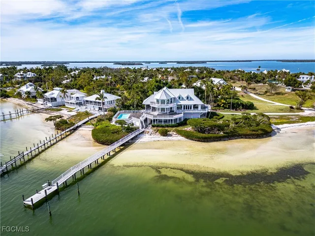 $6,750,000 | 203 Useppa Island, Useppa Island, FL 33922