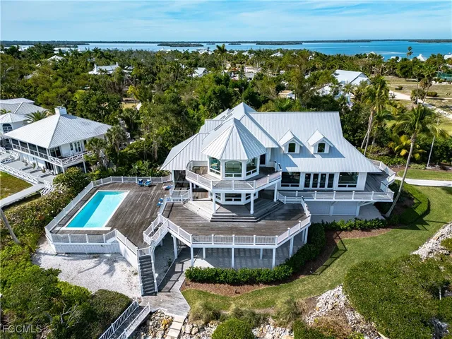 $6,750,000 | 203 Useppa Island, Useppa Island, FL 33922