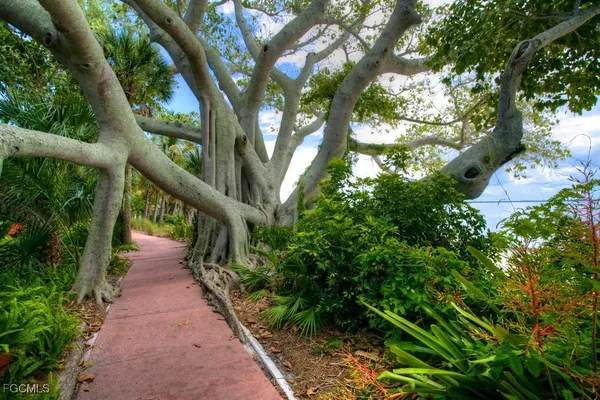 $6,400,000 | 203 Useppa Island, Useppa Island, FL 33922