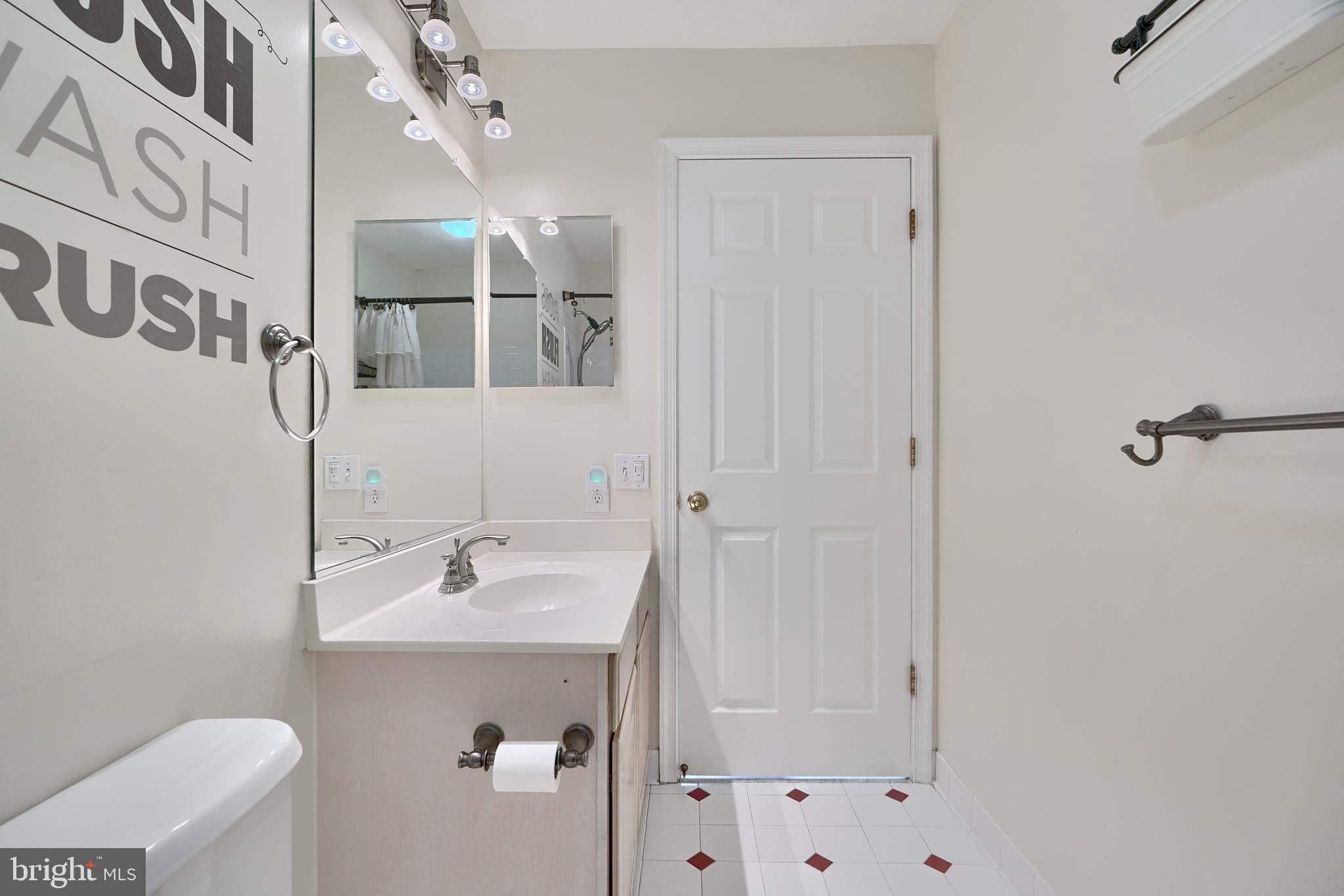 276 Cherry Tree Square Forest Hill, MD 21050 - Photo 37 of 61 Floss, flush, wash, brush!