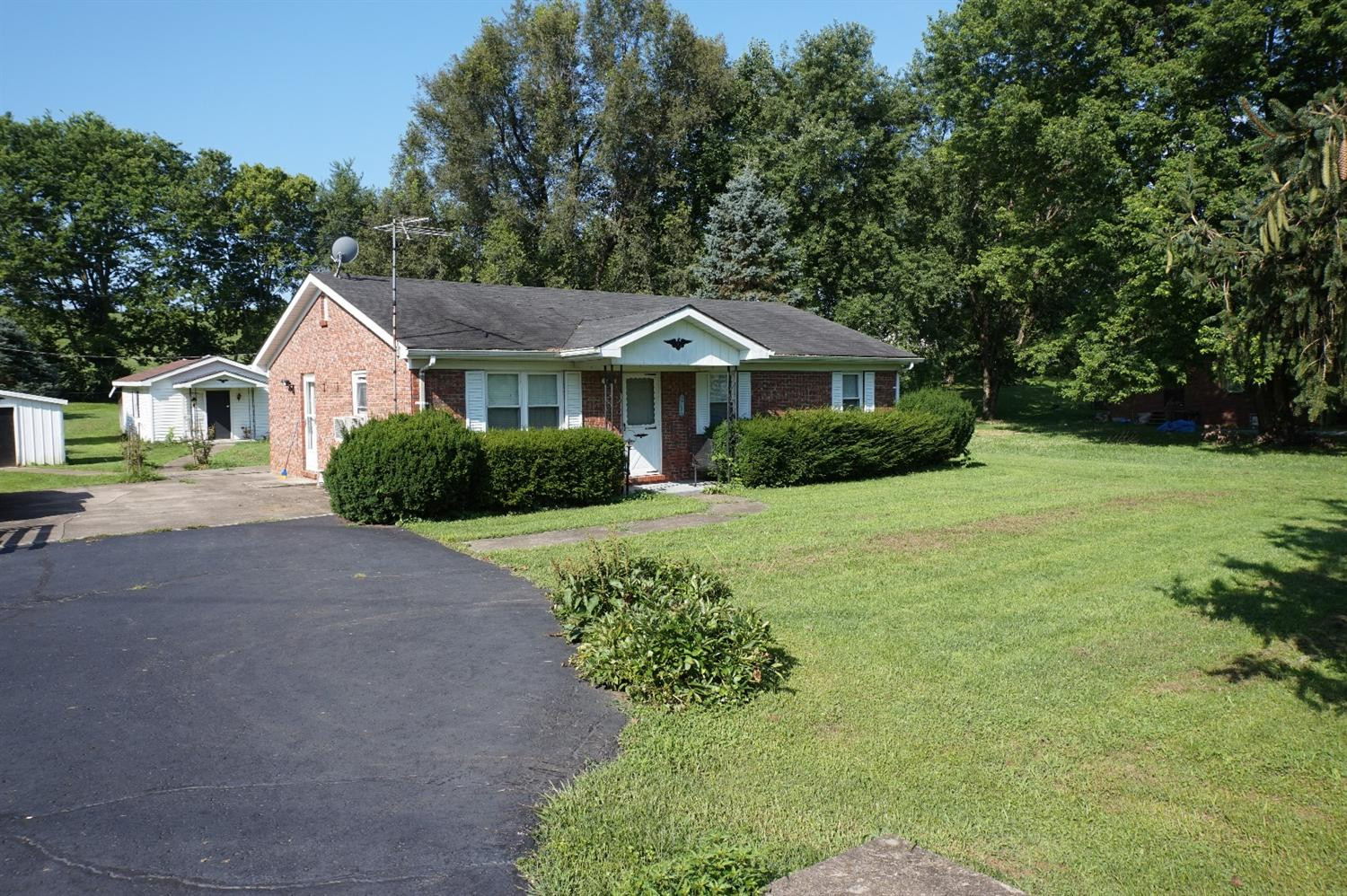 740 Fall Lick Road Lancaster, KY 40444 - Photo 1 of 25 Photo 1