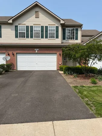 $2,000 | 545 North Fox Trail, Unit 545, Round Lake, IL 60073