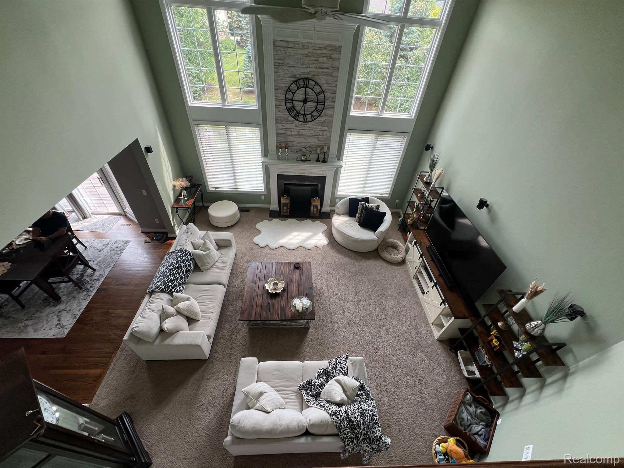 725 Panorama Drive Rochester, MI 48306 - Photo 15 of 57 Great Room