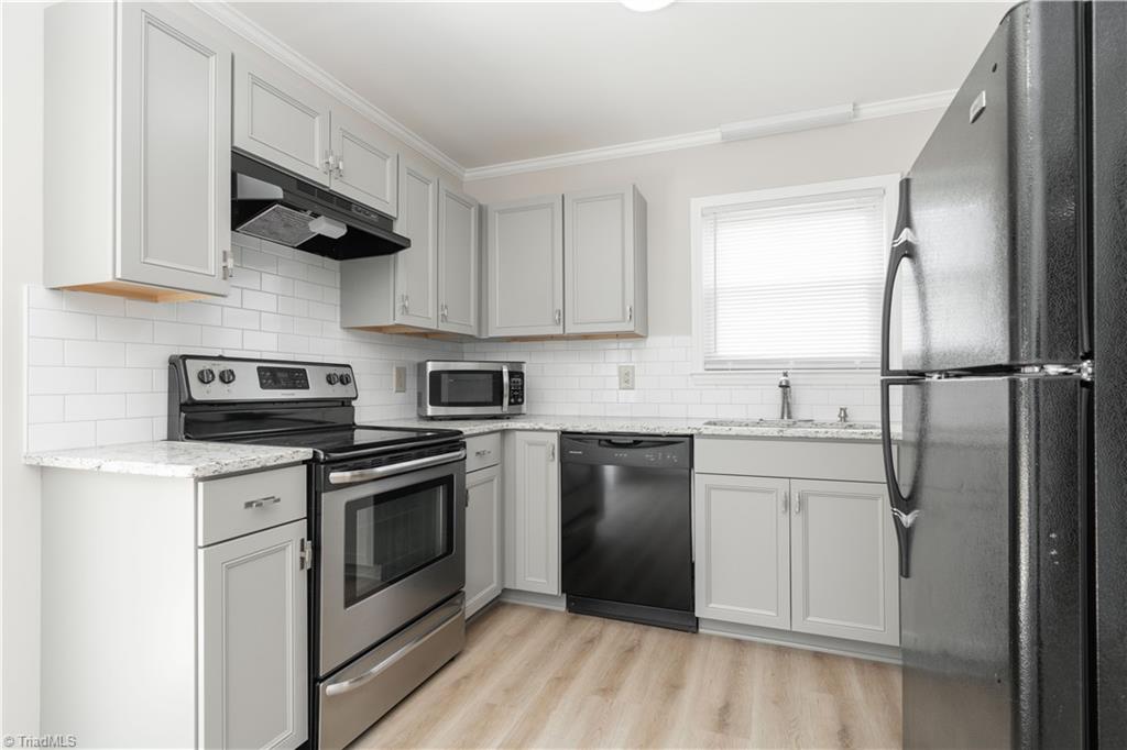 635 Paramount Street High Point, NC 27260 - Photo 10 of 35 Gallery Image 10