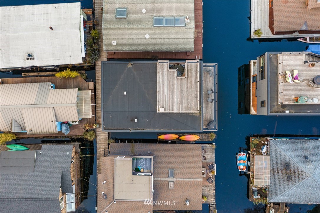 3146 Portage Bay Place East, Unit G Seattle, WA 98102 - Photo 28 of 38