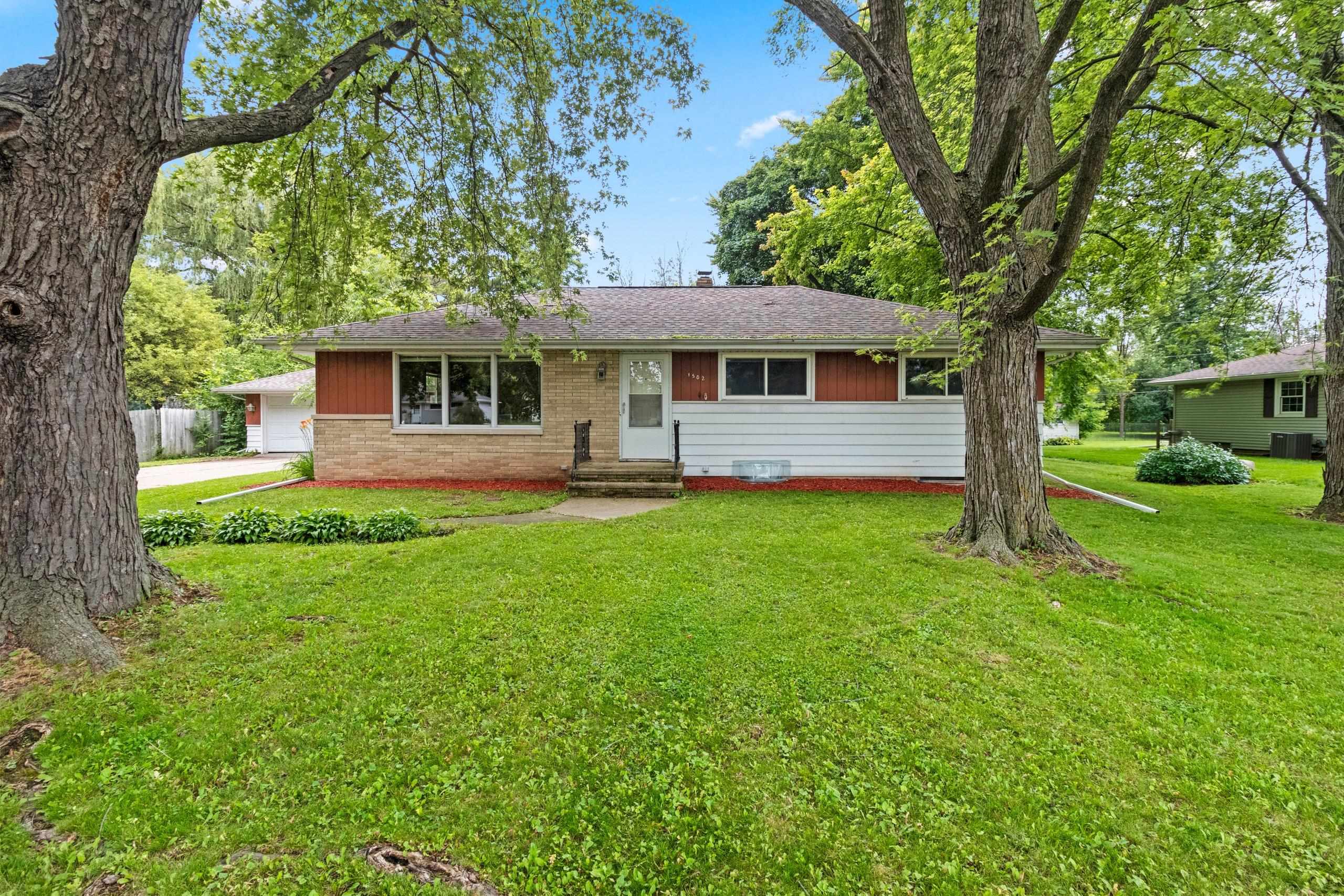 1502 South Van Dyke Road Appleton, WI 54914 - Photo 51 of 53