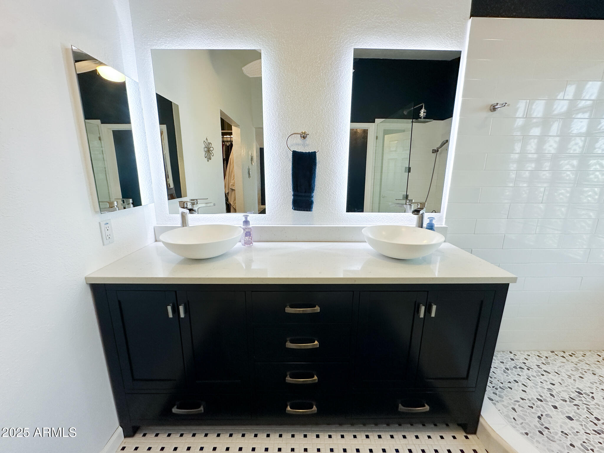 17311 North Kimberly Way Surprise, AZ 85374 - Photo 22 of 53 Primary Bath