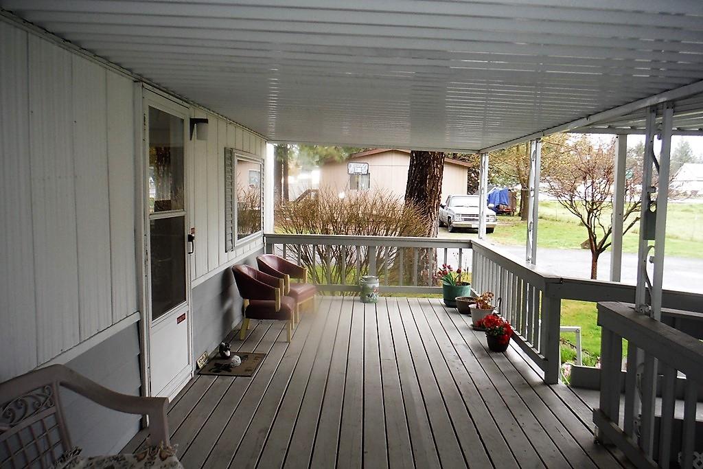 3928 East Lane Park Road Mead, WA 99021 - Photo 4 of 16