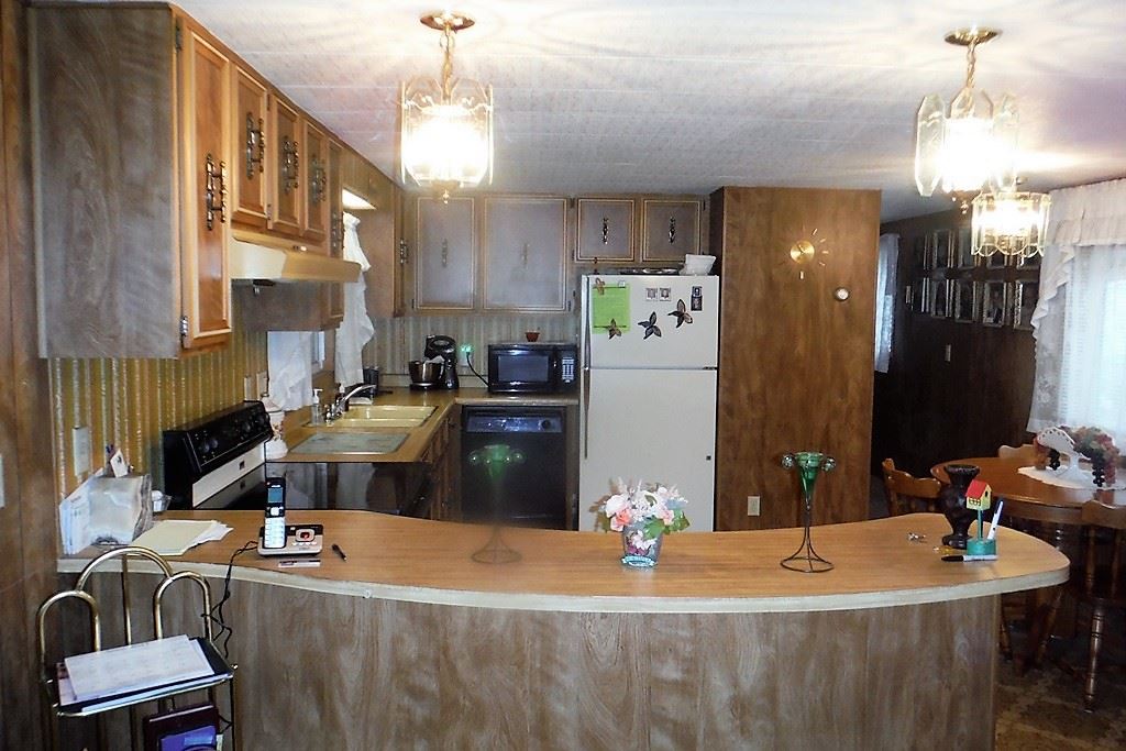 3928 East Lane Park Road Mead, WA 99021 - Photo 6 of 16