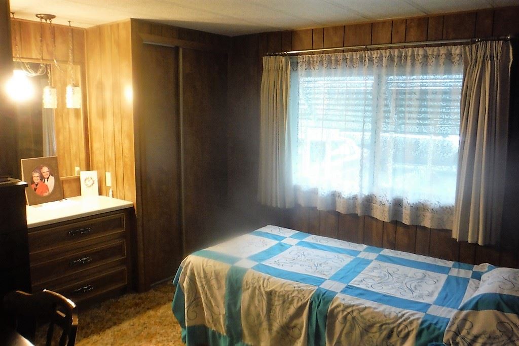 3928 East Lane Park Road Mead, WA 99021 - Photo 9 of 16