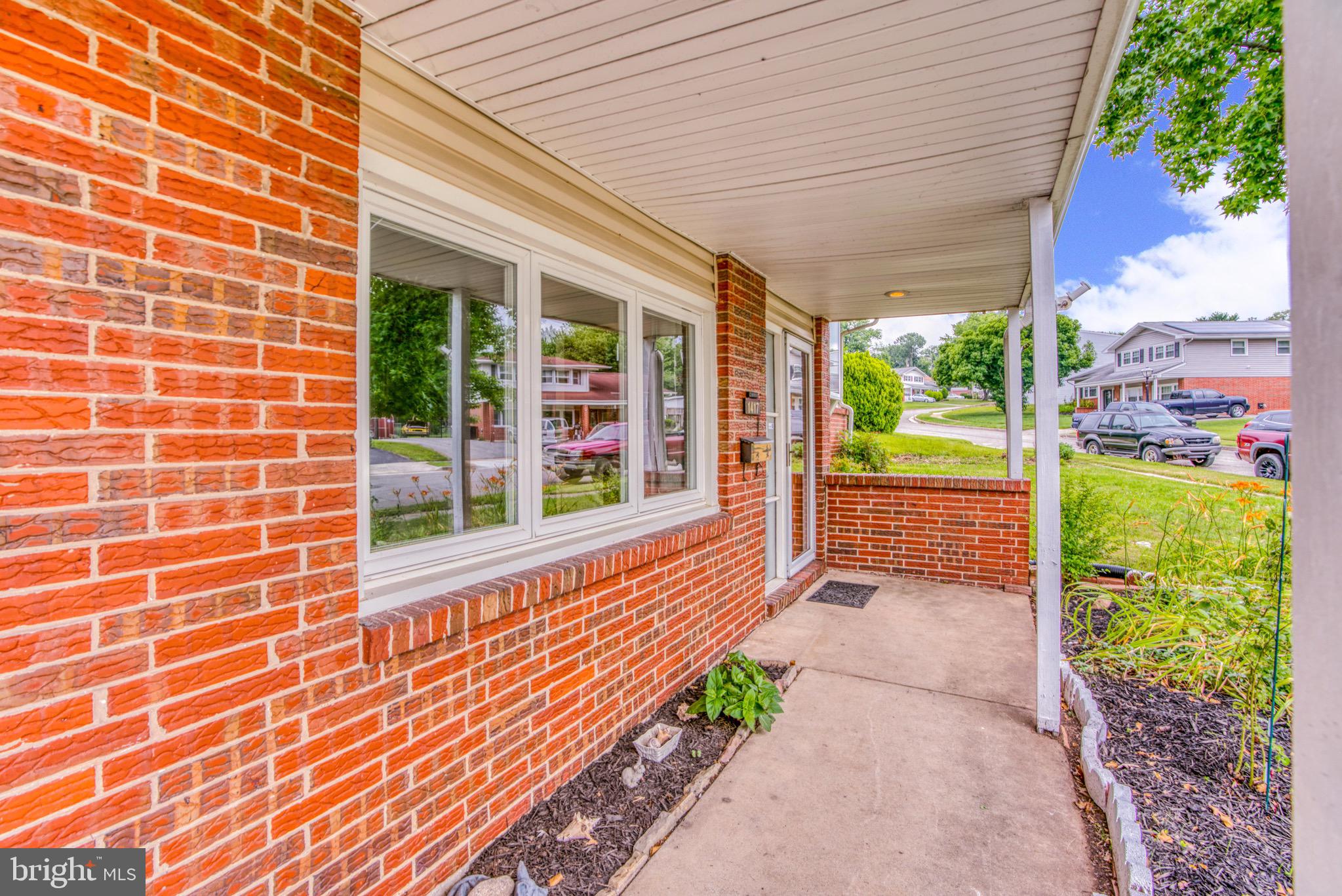 1417 Mt Airy Road Rosedale, MD 21237 - Photo 4 of 41
