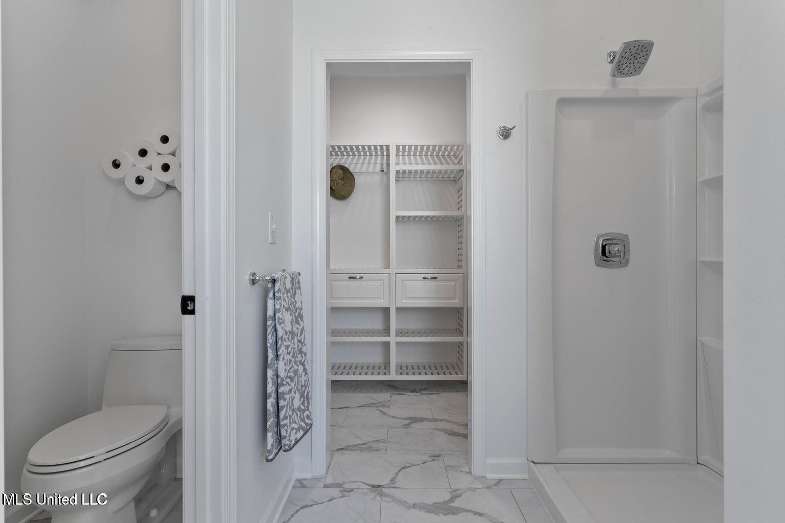 87001 Beaux Vue Court Diamondhead, MS 39525 - Photo 18 of 32 19 Primary Closet