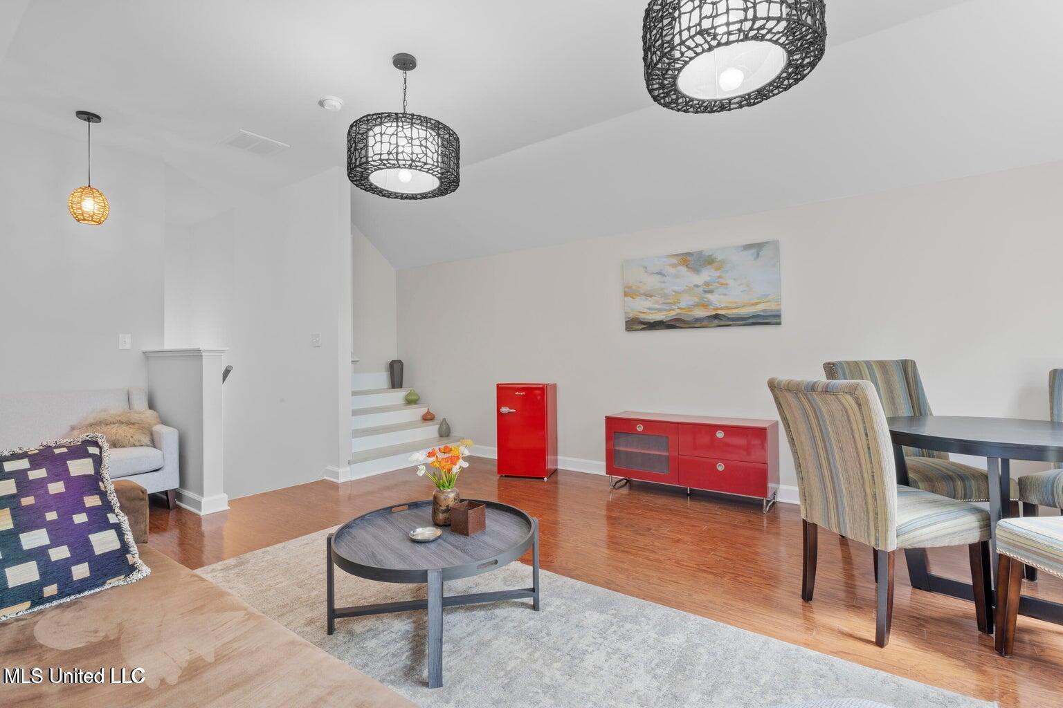 87001 Beaux Vue Court Diamondhead, MS 39525 - Photo 26 of 32 27 Upstairs