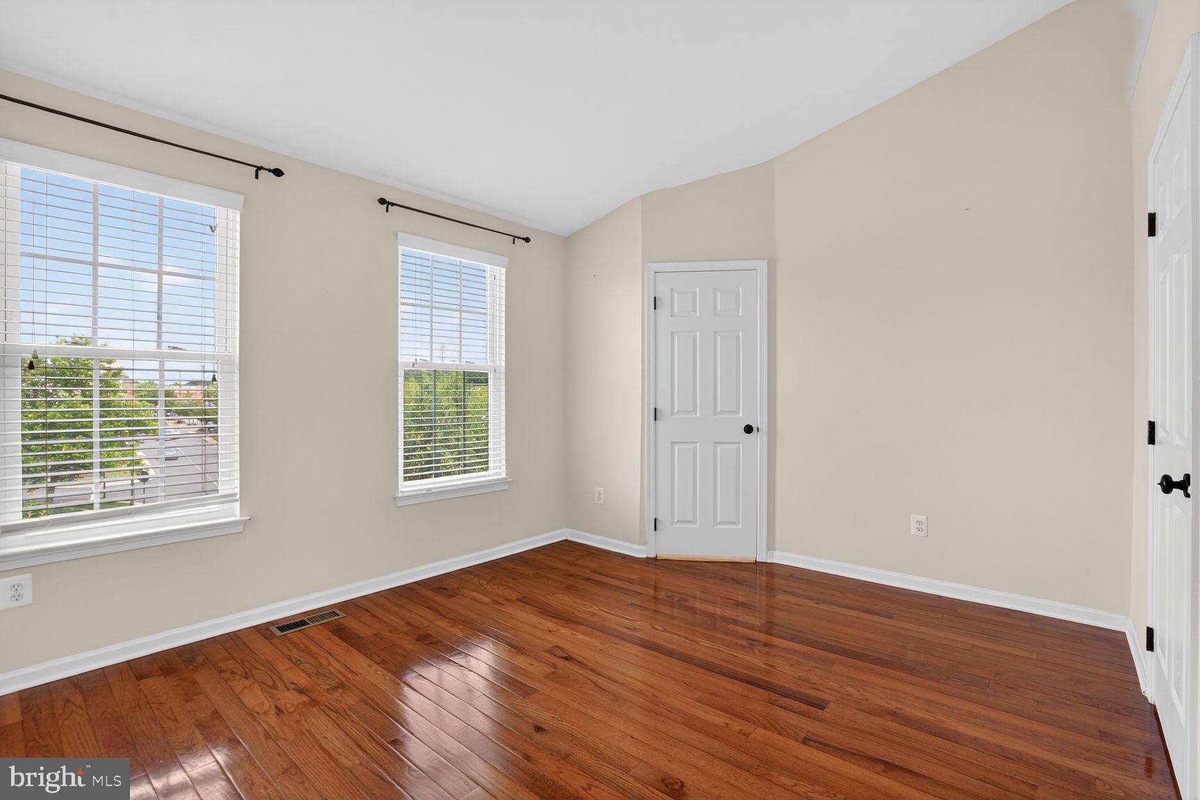 42882 Conrad Terrace Chantilly, VA 20152 - Photo 31 of 42